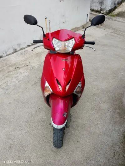 Honda SCR-110 motorbike for sale, 2010
