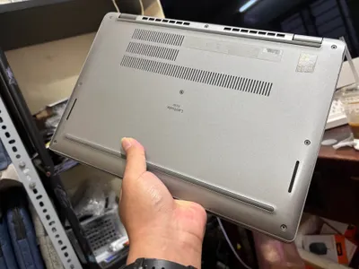 Dell Latitude 5330 노트북, i5-1245U, 16GB RAM, 256GB SSD — 10/10