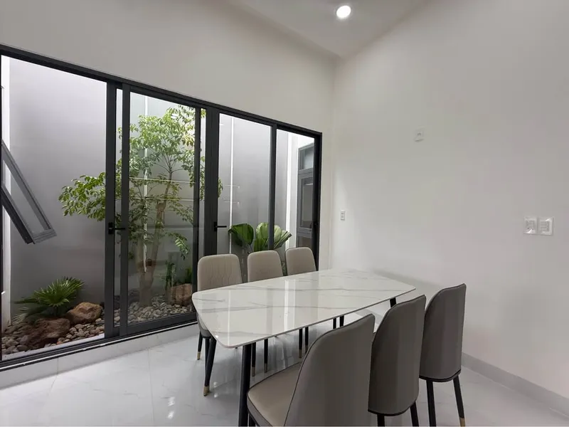 2-bedroom new furnished house for rent on Newton street, Hòn Nghê, 18M VND/month — 2/10