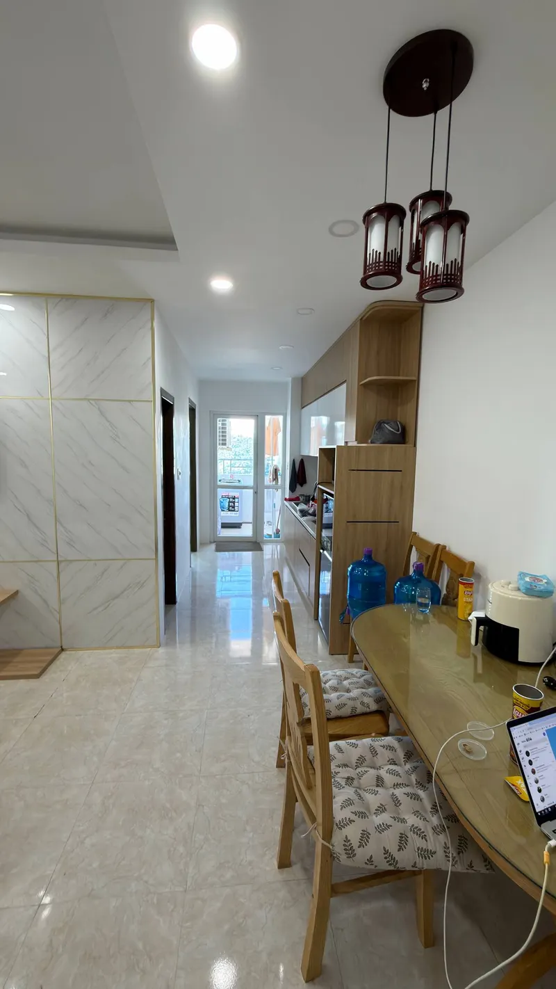 2-bedroom apartment for sublet, city centre near bridge, 13M VND/month — 2/8