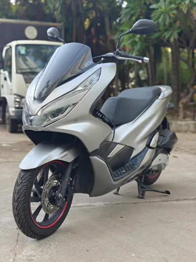 Honda PCX 150cc scooter for sale, 47M VND