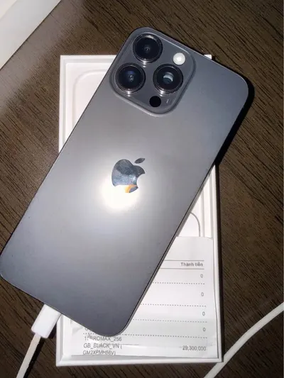 iPhone 15 Pro Max 256GB, đầy đủ hộp — 2/4