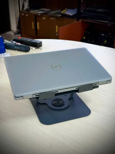 Dell Latitude 5440 laptop, i7-1370P, 8GB/256GB, 14.9M VND — 2/7