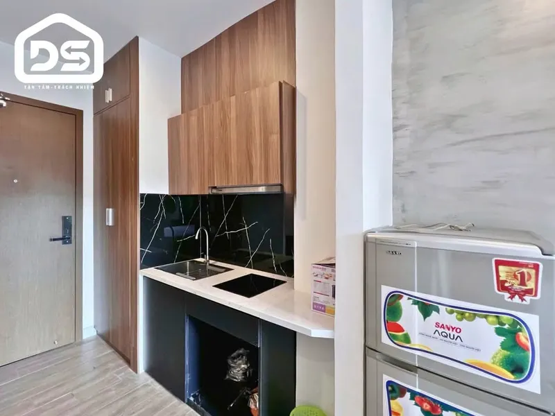 Меблированная квартира 35 м² на Нгуен Тхиен Тхуат, 12 млн VND/месяц — 5/6