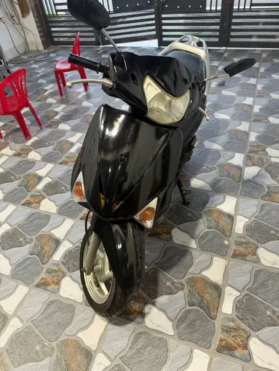 Продам скутер Honda Lead 110cc, 2009