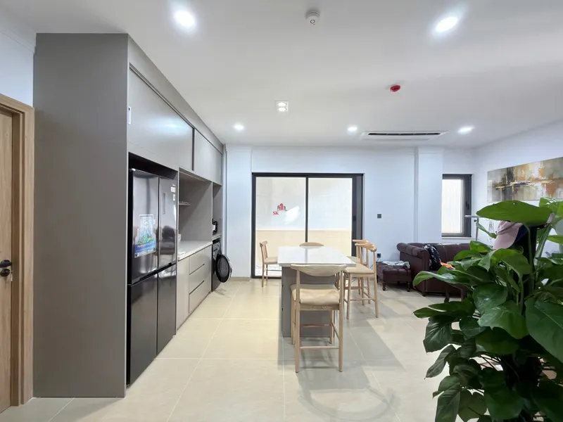 Luxury 2-bedroom furnished apartment in Hon Chong, 200 m from beach, 25-26M VND/month — 3/8