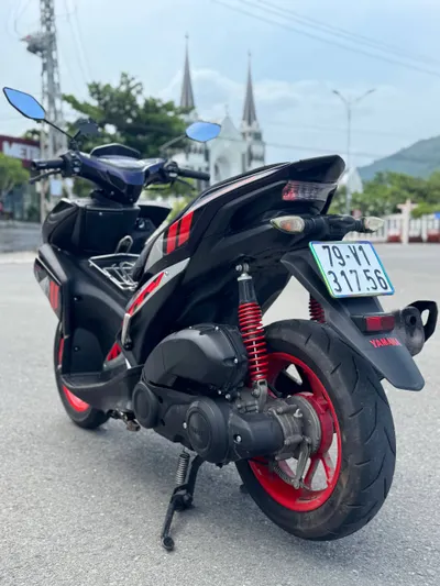 Yamaha NVX 155 motorbike (2017) for sale — 6/8