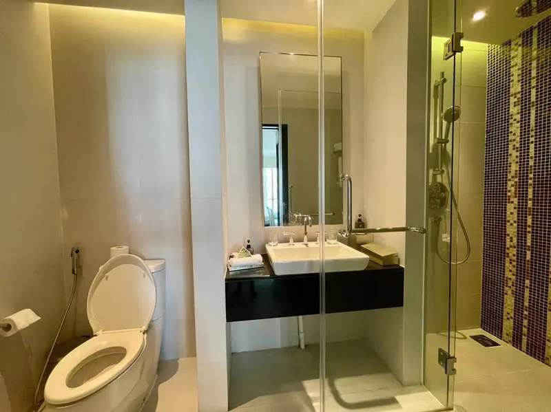 Studio apartment for rent, The Costa Nha Trang, beachfront — 7/10