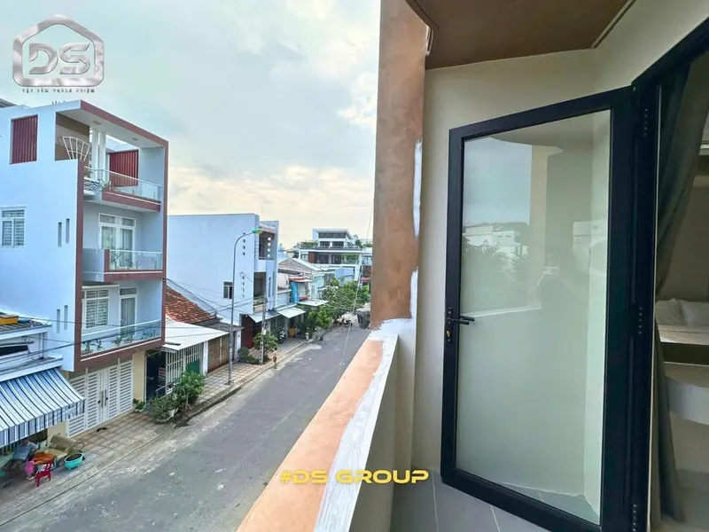 芽庄 Đặng Huy Trứ 街一居室带家具公寓，月租1200万越南盾 — 6/6