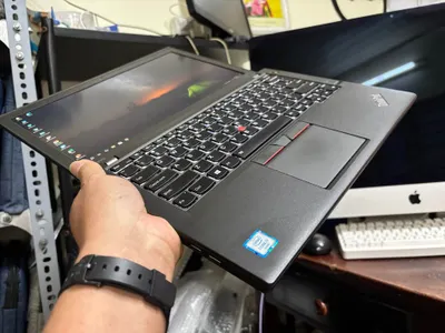 Lenovo ThinkPad X260 노트북 판매, i7 / 8GB / 256GB SSD — 4/7