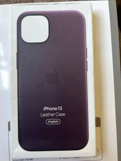 Original Apple iPhone 13 cases for sale — 4/5