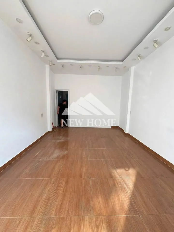 Whole house for rent on Nguyễn Thị Minh Khai, 45M VND/month — 2/5