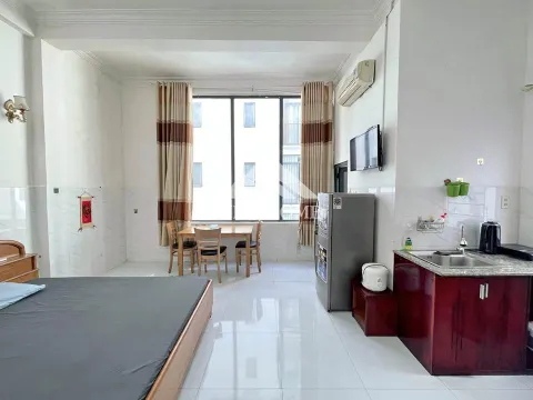 Studio apartment for rent in Vĩnh Hải, 5M VND/month