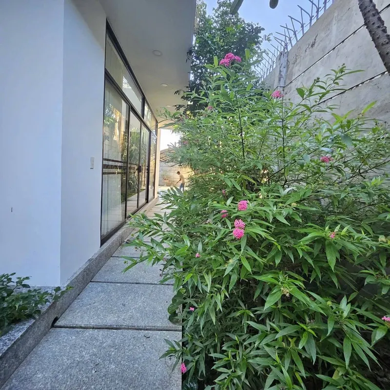 400 m² villa for rent in west Nha Trang, 4 bedrooms — 3/5
