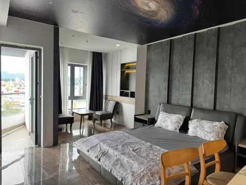 Furnished studio for rent in city centre, 1 km to sea