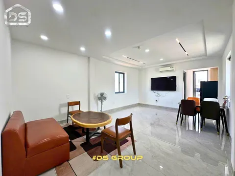 1-bedroom furnished apartment in city centre, 14M VND/month