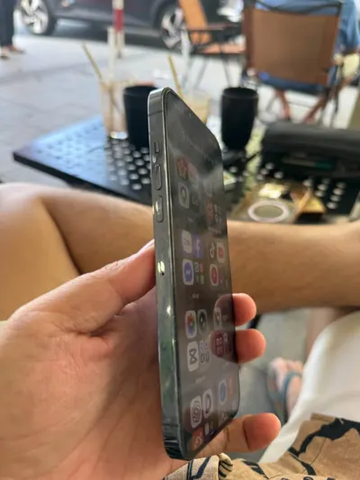 iPhone 13 Pro Max 256GB, like new, full box — 6/6