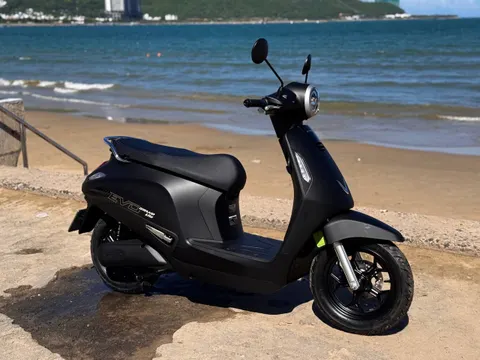 VinFast Evo Grand Lite 2026 electric bike for rent