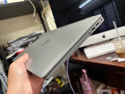 Dell Latitude 5330 노트북, i5-1245U, 16GB RAM, 256GB SSD — 6/10