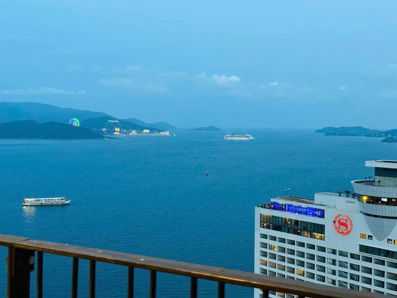 Căn hộ studio tại Gold Coast, tầng 28, view biển, 22 triệu VND/tháng — 10/10