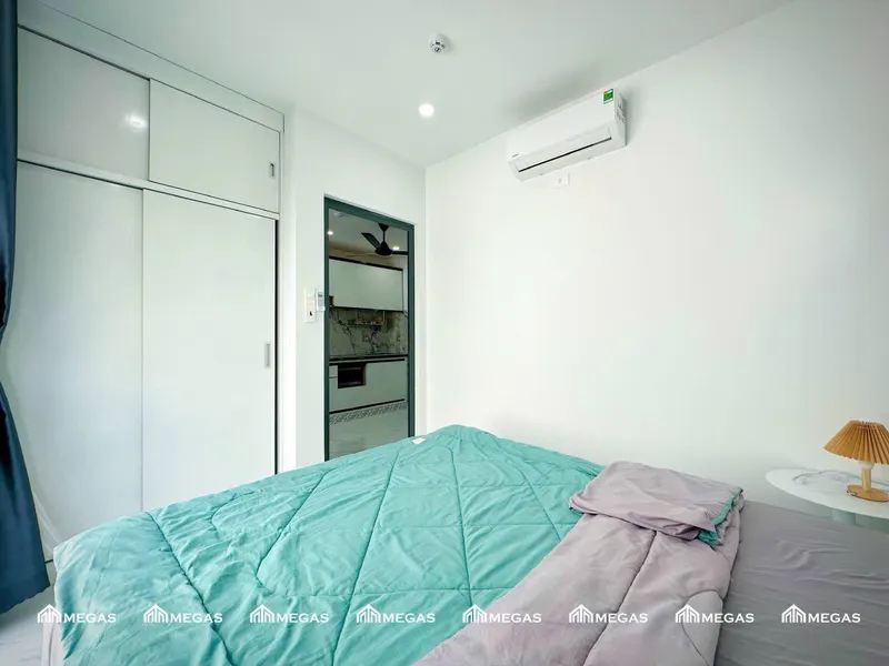 Premium 1-bedroom furnished apartment, Phuoc Hai — 2/5