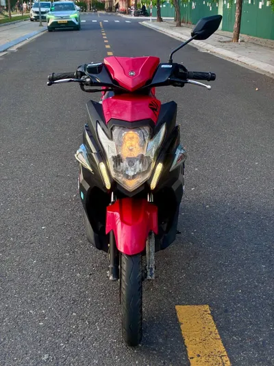 Yamaha Nouvo 6 125cc scooter for sale, 11.5M VND