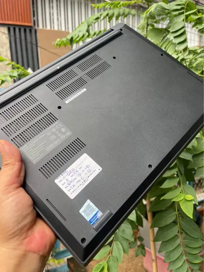 Lenovo ThinkPad E490 笔记本电脑，成色98%，550万越南盾 — 3/8