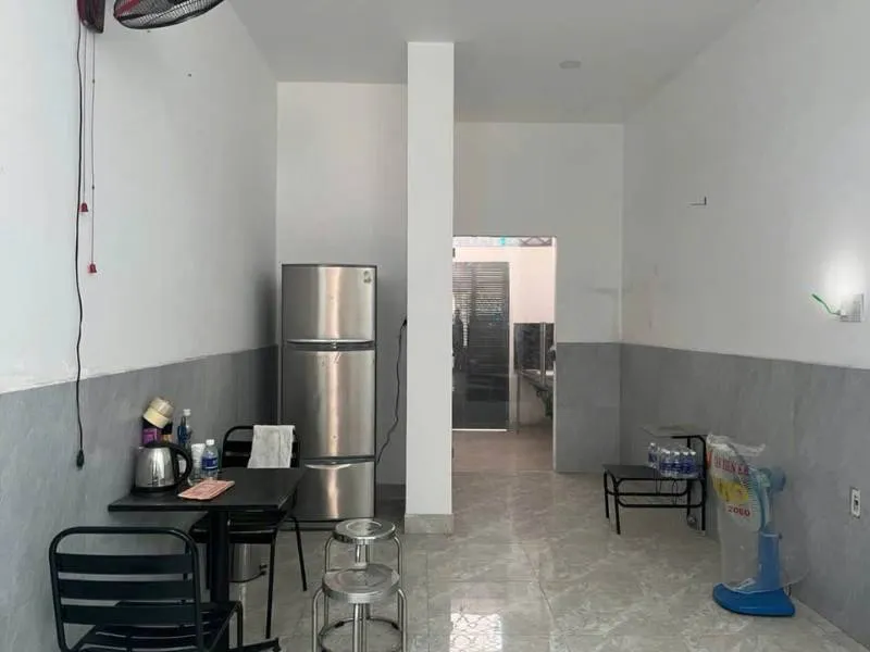 2-storey house with two street frontages on Truong Dinh street for rent, 20M VND/month — 6/6