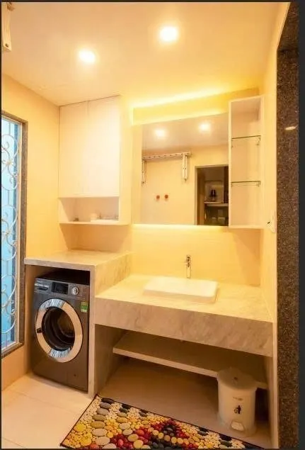 Studio for rent, center by the sea, 10 lemons/month