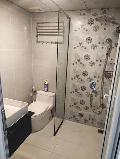 2-bedroom apartment in city centre, 16.5 with parking — 4/6