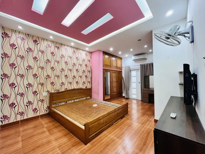 3-bedroom 4-floor house for rent in Phuong Sai, 24M VND/month — 9/10