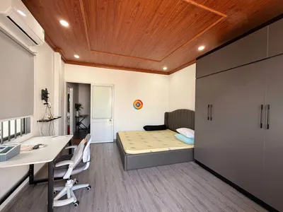 2-bedroom furnished house for families, long-term rent