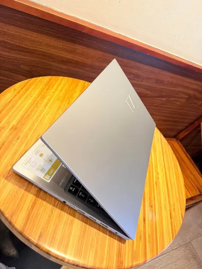 Asus Vivobook 15 OLED laptop (i5-12500H, 16GB, 512GB) for sale — 3/7