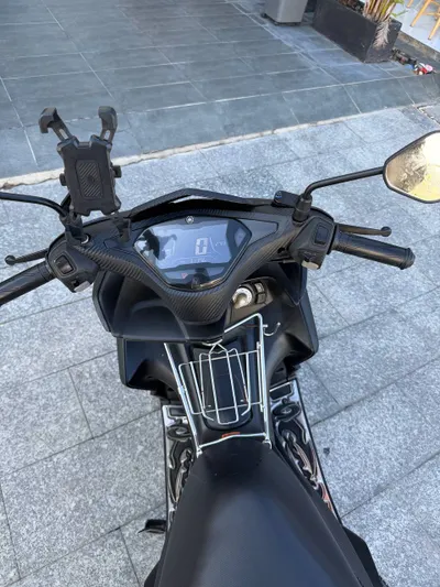Yamaha NVX 155 (2017) scooter for sale — 5/5