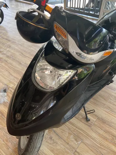 SYM Attila 125 motorbike for sale, $220 — 5/5