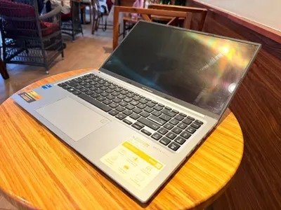 Asus Vivobook 15 OLED laptop (i5-12500H, 16GB, 512GB) for sale — 7/7