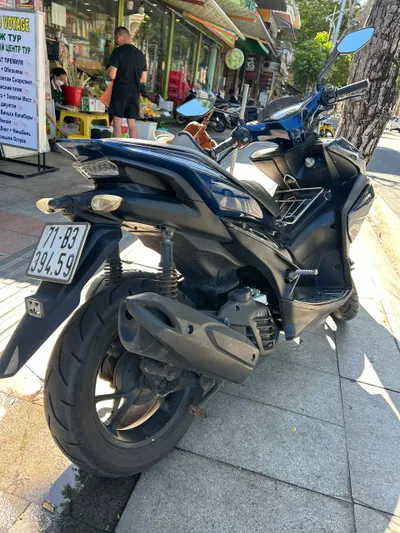 Yamaha NVX 125 (2017) for sale, 20M VND — 3/4