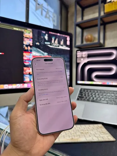 iPhone 17 Pro Max 256GB, like new, 31.99M VND