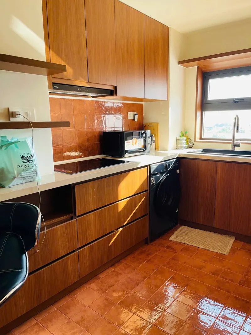 2-Bedroom Apartment in Central Nha Trang – 12M VND/month, 5 min to Sea