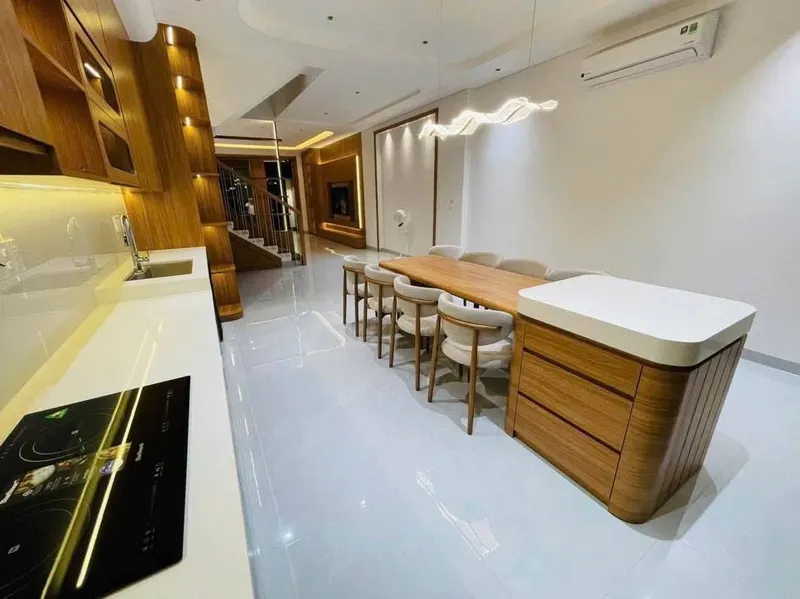 Дом на сдачу в Ми Джа, Нячанг – 3 спальни, 270 м²