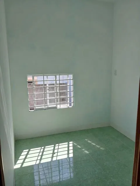 Furnished house near Hon Chong for rent, 10M VND/month