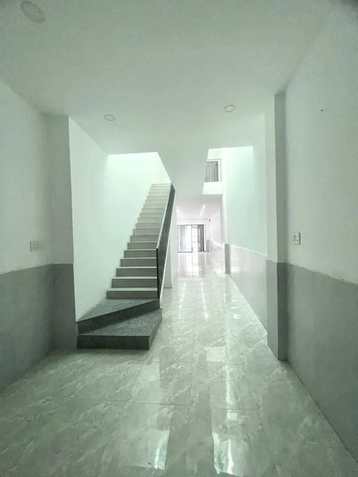 2-bedroom 2-storey house for rent in Tân Tiến, 20M VND/month — 8/10