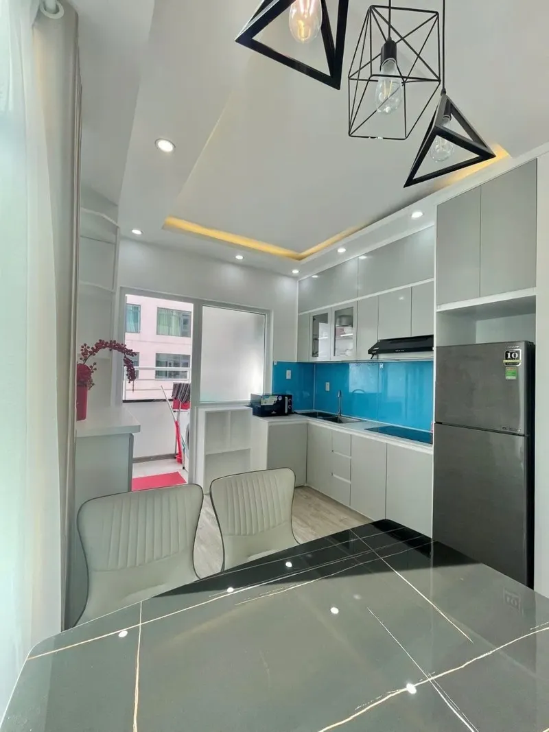 2-bedroom apartment for rent in Oceanus, sea across the road