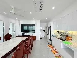 3-bedroom sea-view apartment for rent in Oceanus, North Nha Trang