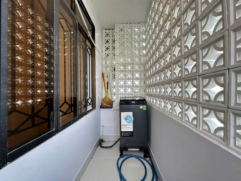 Furnished 40 m² apartment for rent, Hoang Hoa Tham street, city centre — 6/6
