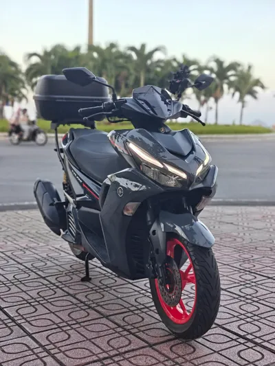 2 скутера Yamaha NVX V2 155cc 2022 на продажу — 5/12