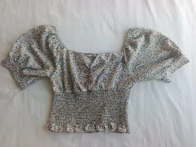 Clothing lot for sale: 6 items, Nha Trang — 3/4