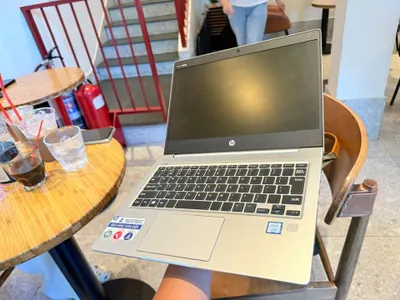HP ProBook 430 G6 laptop (i5, 8GB RAM, 256GB SSD) — 5/7