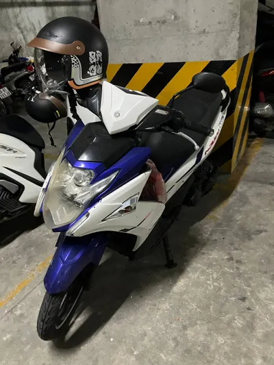 Yamaha Nouvo 6 scooter (2016) for sale, 12M VND — 2/5