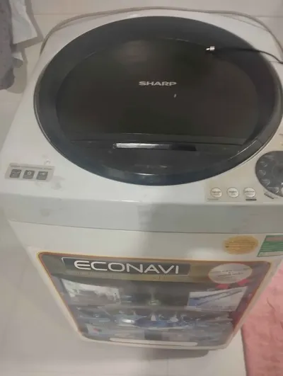 Clearance sale of household items and a 17-inch laptop, Nha Trang — 7/10